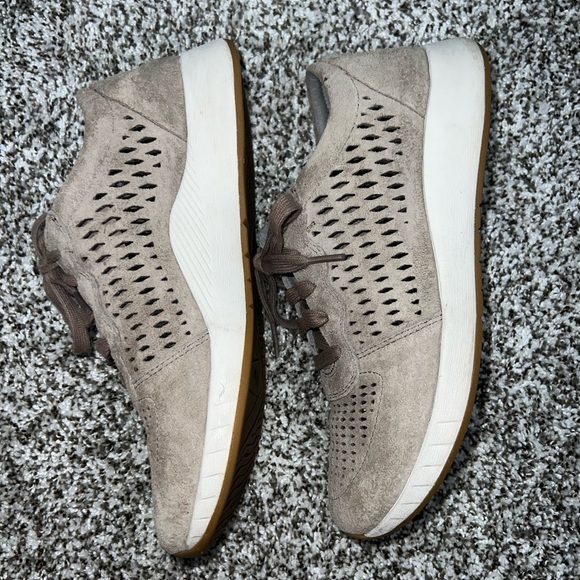 Dansko Women's Charlie Fashion Comfort Sneaker Size 7.5 - Picture 4 of 10